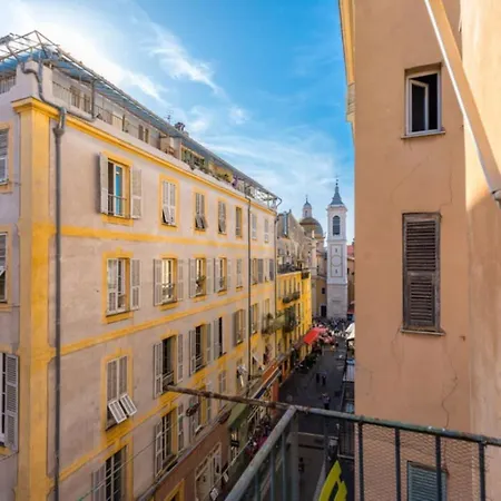 Mobility Lease 2br 2ba 2 Kitchens 2 Balconies In Old Town Сasa de vacaciones Niza
