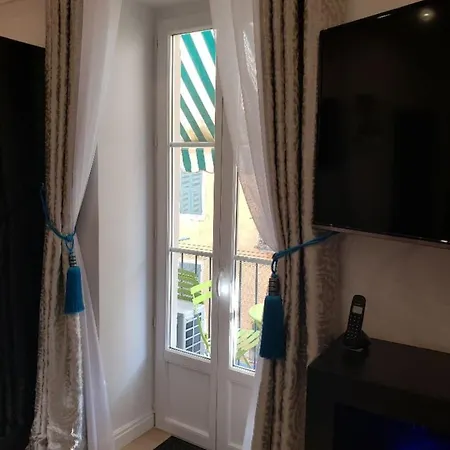 Mobility Lease 2br 2ba 2 Kitchens 2 Balconies In Old Town Сasa de vacaciones *